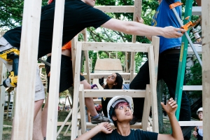 East Campus MIT students build a wooden rollercoaster as part of the REX 2015, or Residence Exploration, on the East Campus Courtyard at MIT in Cambridge, Massachusetts, USA. The students also built a fort and a trebuchet.